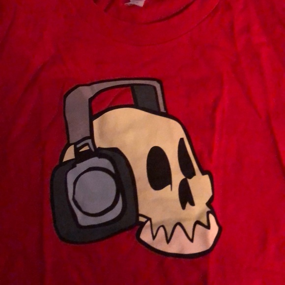 Disney’s “Crash & Bernstein” T - Picture 2 of 2